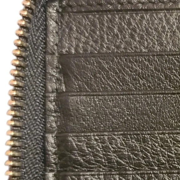 BVLGARI LOGOMANIA CANVAS & LEATHER ZIP WALLET - Picture 12 of 12